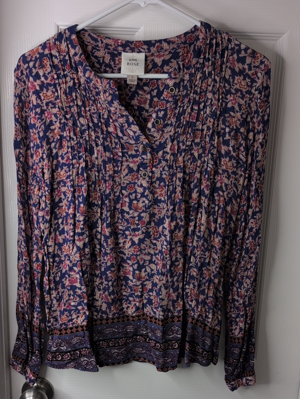 Knox Rose Navy Floral Pintuck Henley Boho Blouse Size S